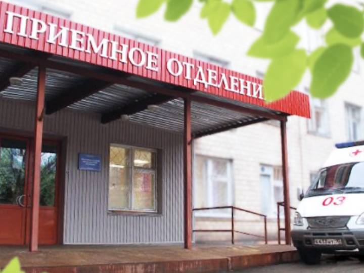 Бсмп петрозаводск платные. Больница скорой медицинской помощи. Приемное отделение БСМП Петрозаводск. БСМП 2 Томск. Больница скорой помощи Петрозаводск инфекционная больница.